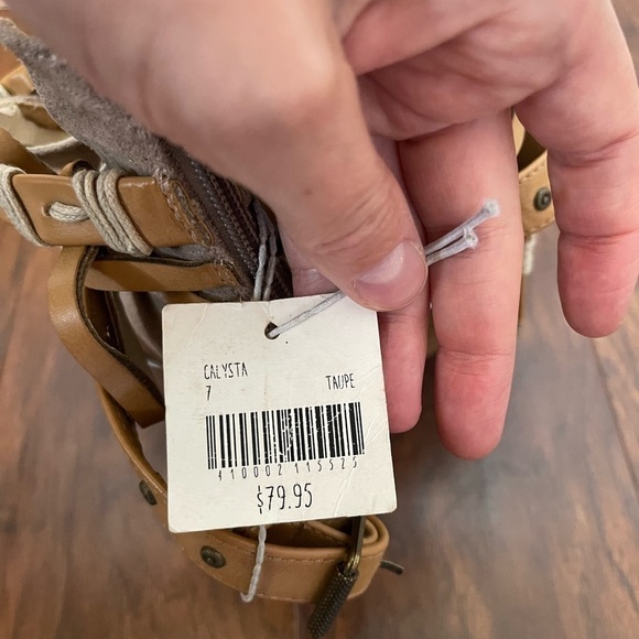 NWT Altrd State Calysta Boot Size 7 - Picture 4 of 4